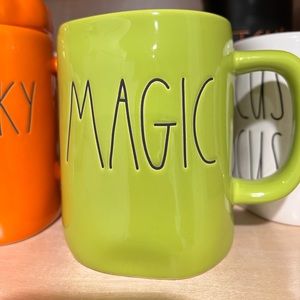 Rae Dunn Magic Mug